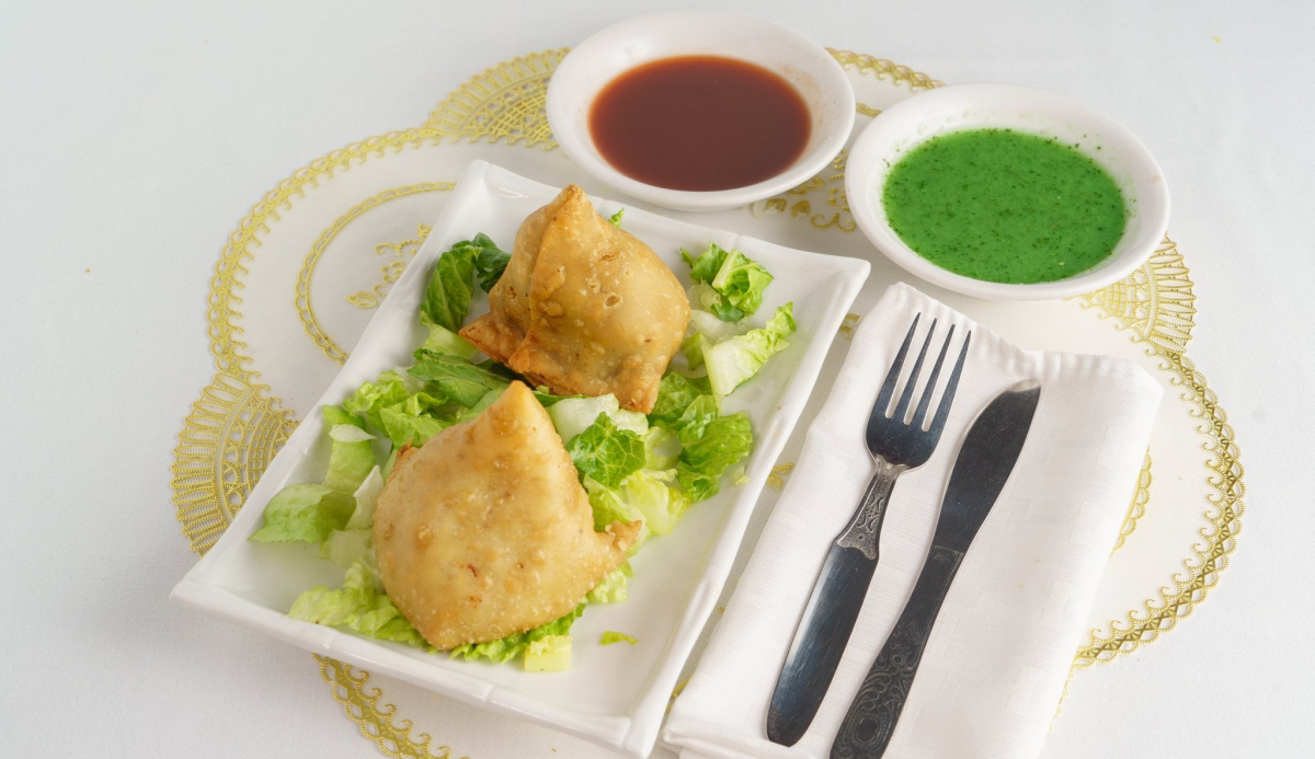 Vegetable Samosa – Crispy, Spiced, and Totally Satisfying