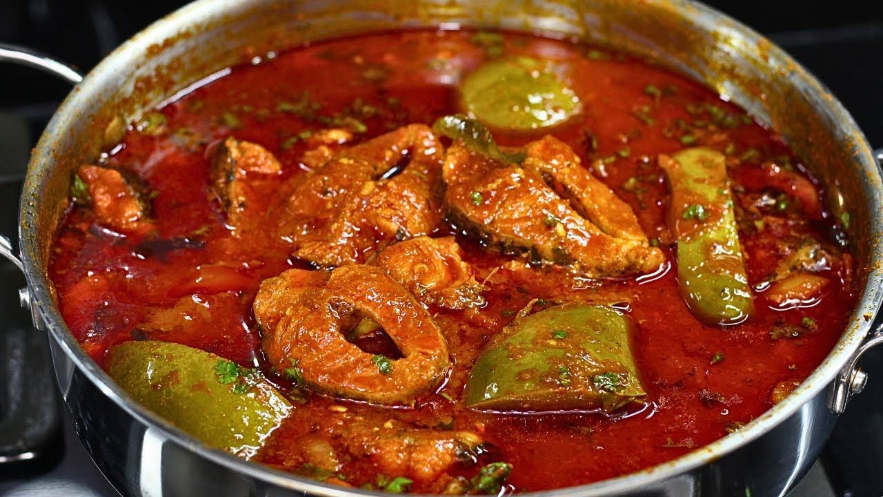 Authentic Indian Fish Curry – Tomato & Onion Gravy